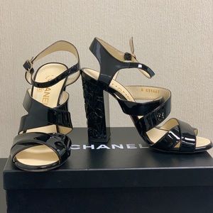 Chanel Black Patent Leather Sandals